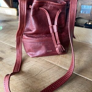 Fount Leather Bordeaux Coventry Bucket Bag